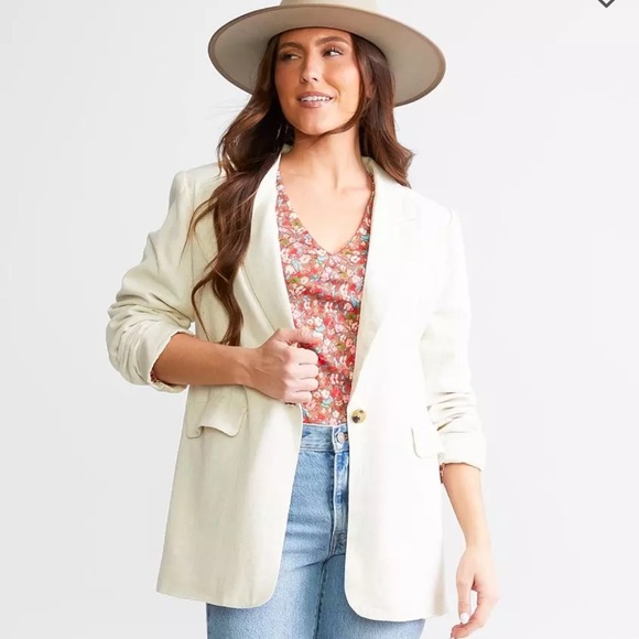 Buckle Jackets & Blazers - Buckle Blazer